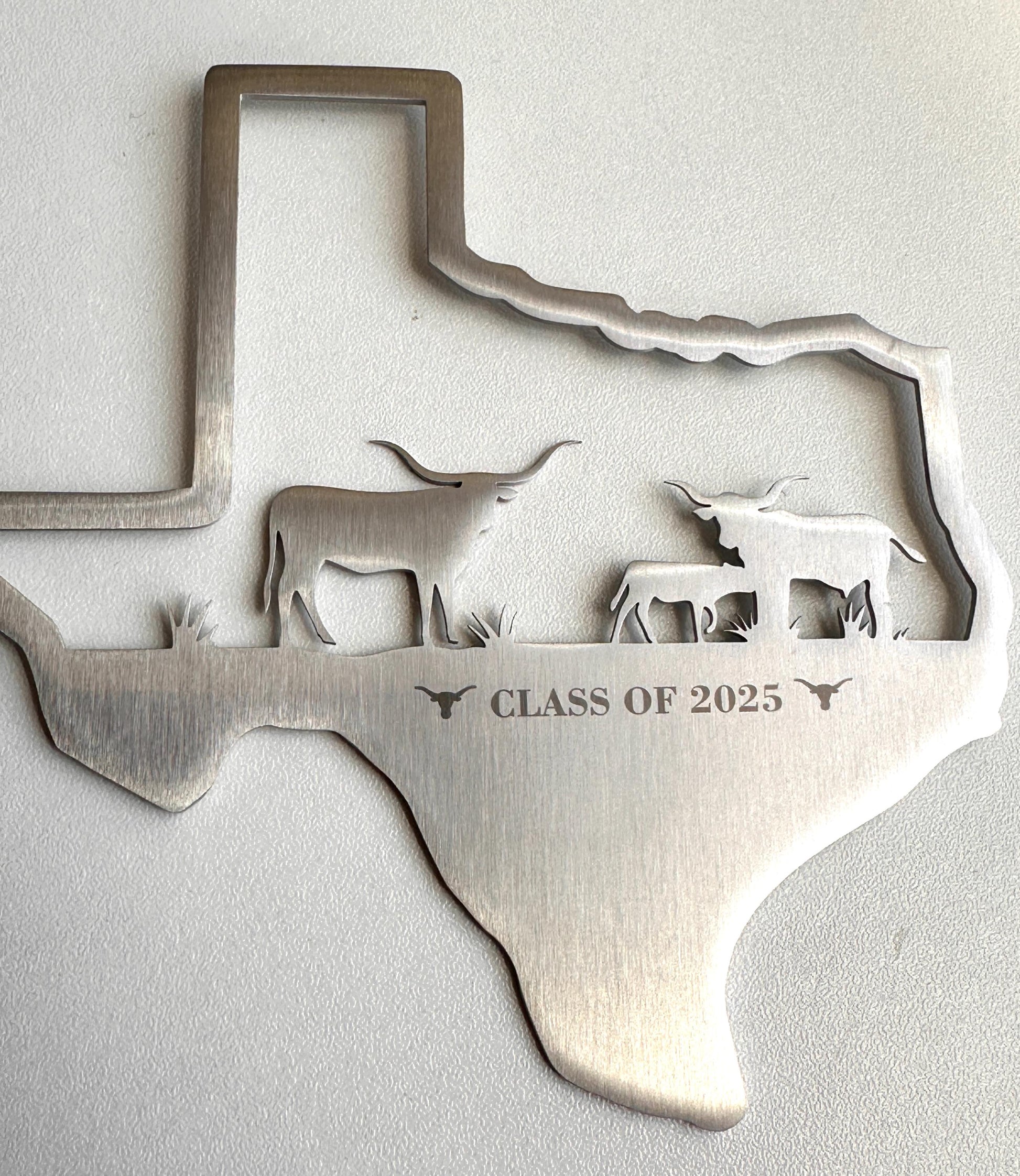 engraving on TX longhorn ornament
