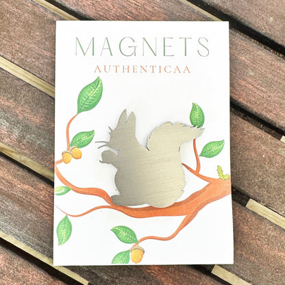 Squirrel Magnet - Woodlands theme - Authenticaa