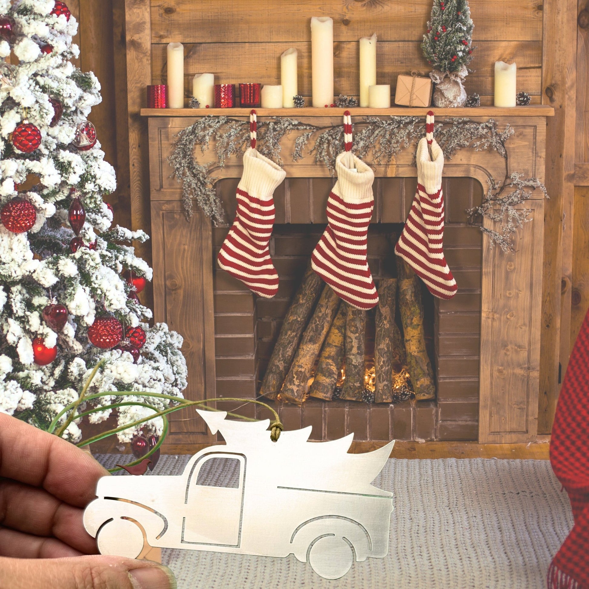 Truck and Christmas Tree ornament - Authenticaa